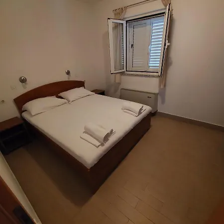 Velun Apartmani Exterior photo