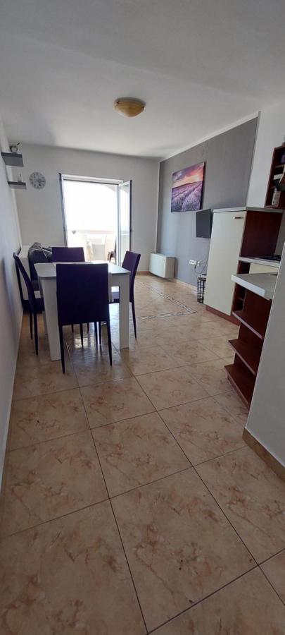Velun Apartment Lun (Pag)